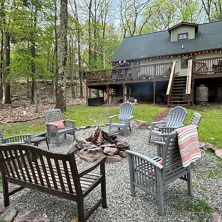 Pocono Mountain View Lake House In Лейк-Хармони Экстерьер фото